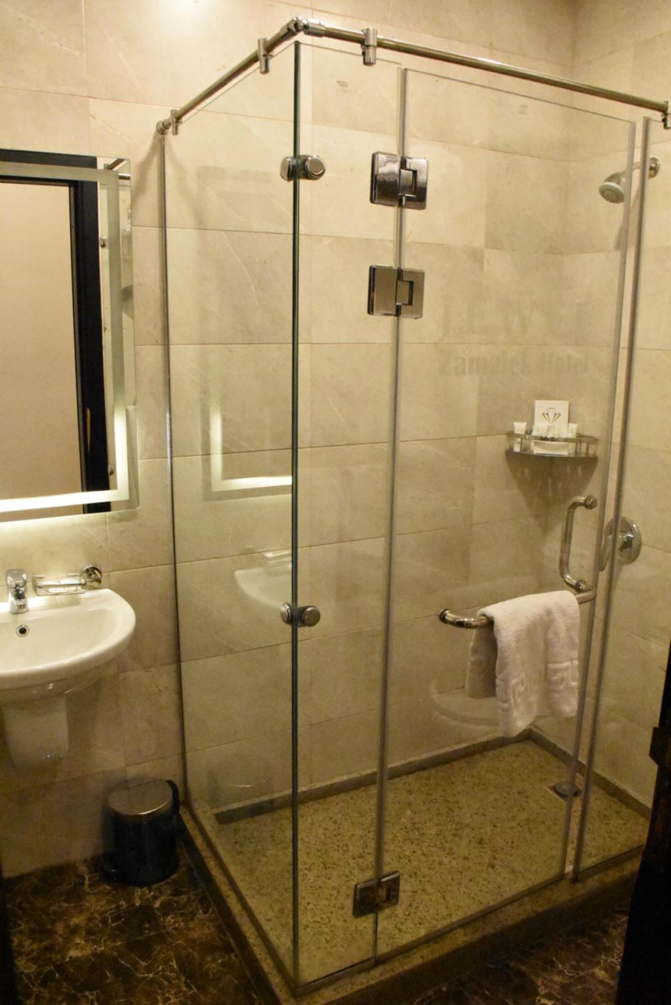 Jewel Zamalek Hotel Giza Bagian luar foto