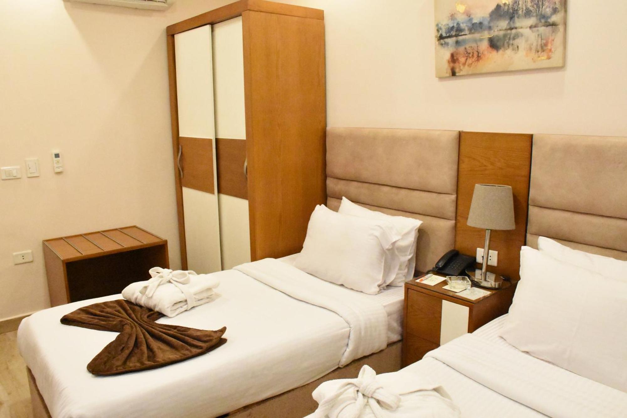 Jewel Zamalek Hotel Giza Bagian luar foto