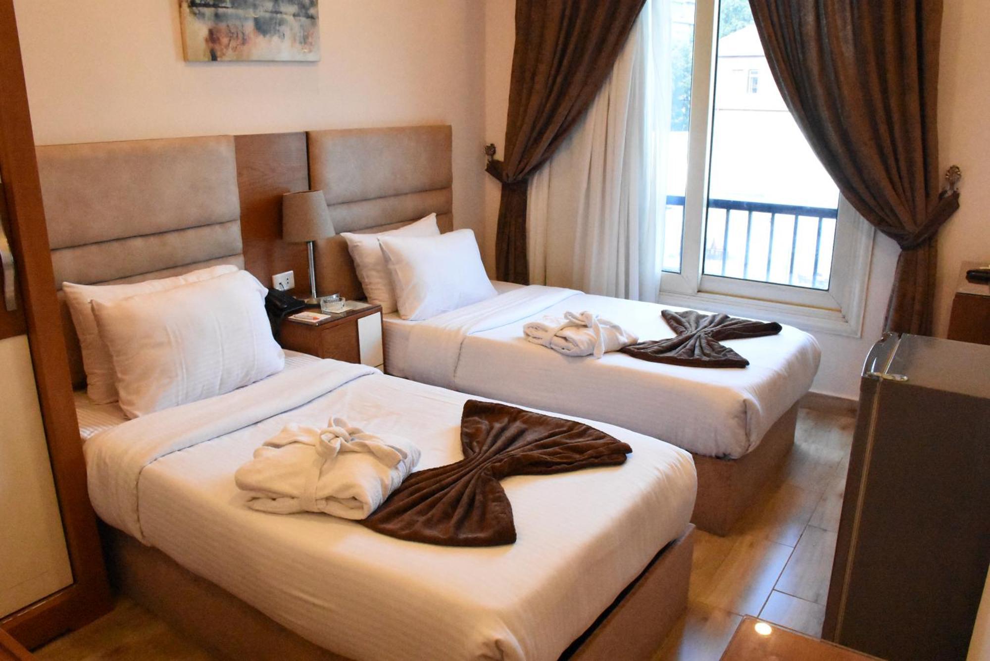 Jewel Zamalek Hotel Giza Bagian luar foto
