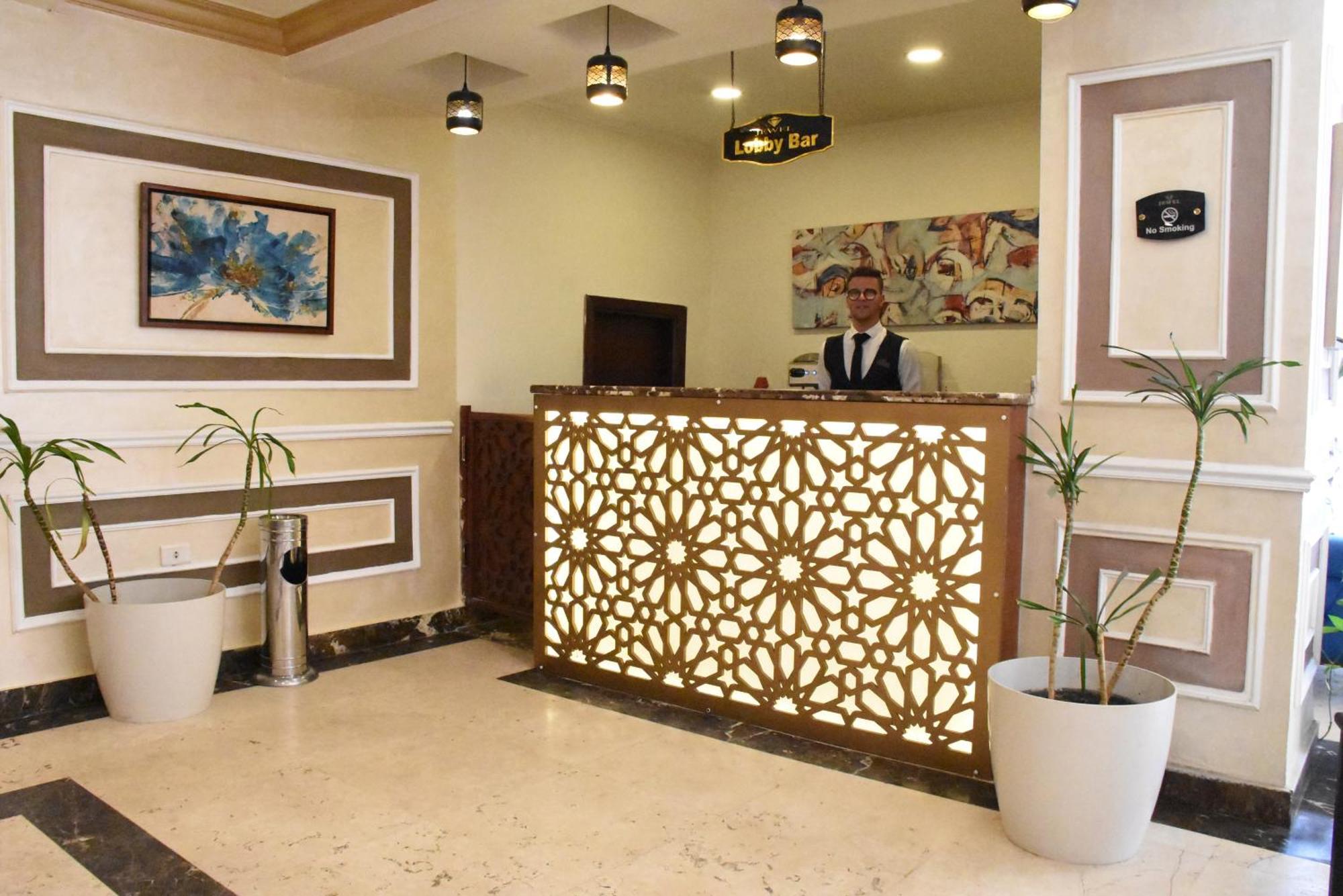 Jewel Zamalek Hotel Giza Bagian luar foto